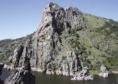 Armorican quartzite in Monfragüe National Park (Spain)
