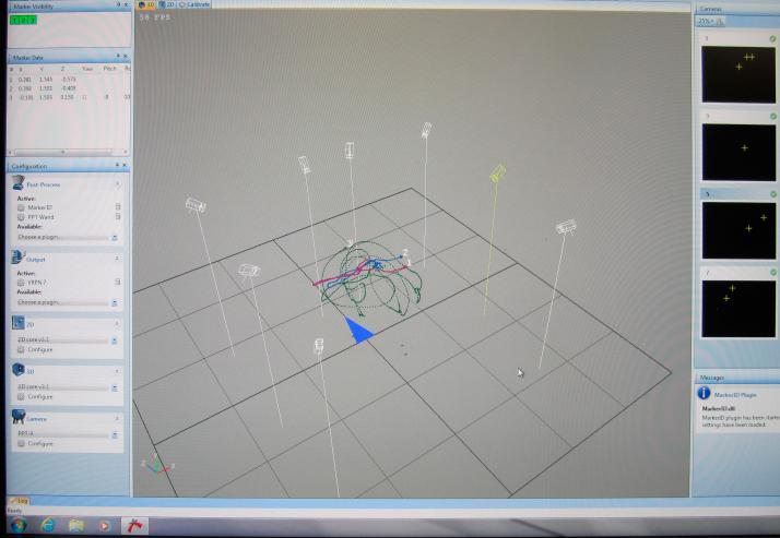 Sistema software de tracking óptico con 8 cámaras y sensores led en funcionamiento