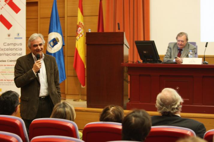 Conferencia del Premio Nobel de Física Carlo Rubbia