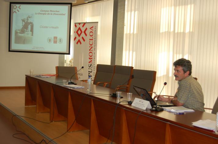 Ignacio Lizasoaín presenta el seguimiento del clúster i-Health, Medicina Innovadora