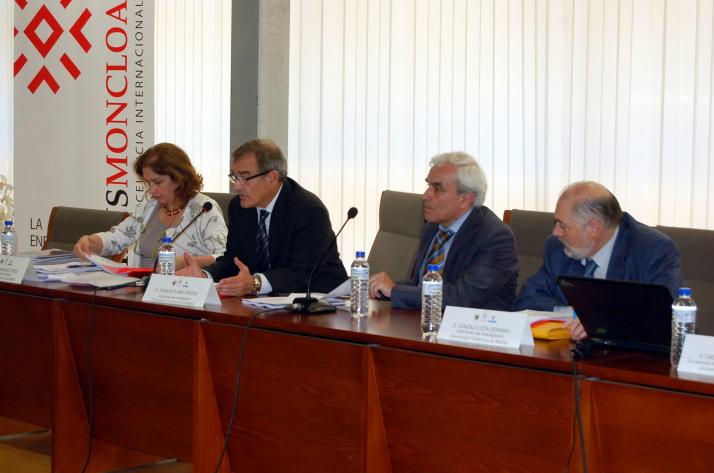 From left to right: Inés Mínguez (General Coordinator UPM), Joaquín Plumet (Vice-rector for Research UCM), Luis Delgado (Ministry of Education) & Gonzalo León (Vice-rector for Research UPM)